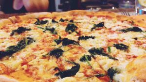 Pizza bò và hải sản khiến các bạn phải “mê mệt” sau khi thưởng thức