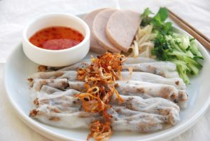 Bánh cuốn Thanh Trì Đại Đồng hấp dẫn bởi nước chấm pha cực ngon