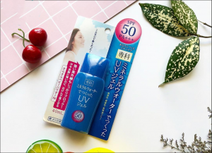 Kem chống nắng Shiseido Hada Senka Mineral Water UV Gel SPF50 PA+++ rất được ưa chuộng hiện nay.