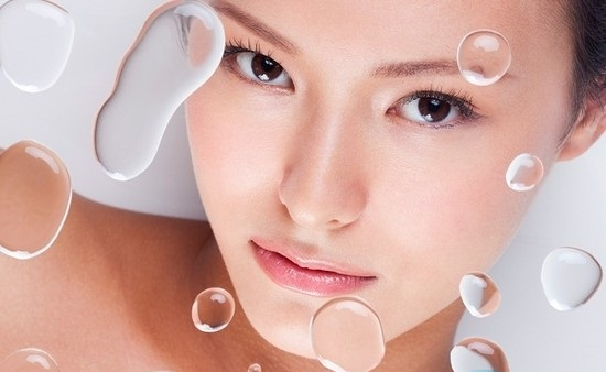 Có được làn da trắng đẹp, khỏe khoắn phần lớn là nhờ sự chăm sóc, nuôi dưỡng hàng ngày.